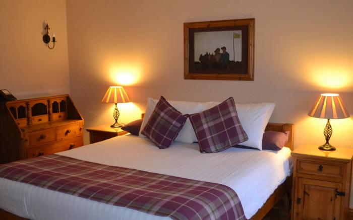 Walsh's Hotel and Apartments