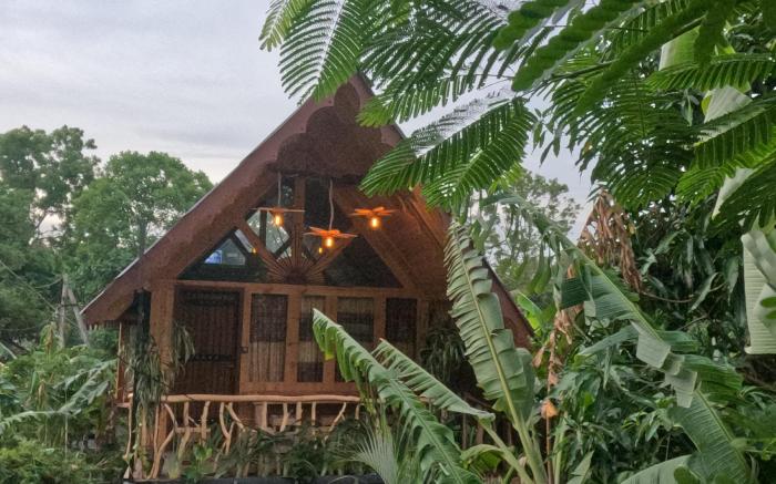 Gisban Wood Cabana & Hostel
