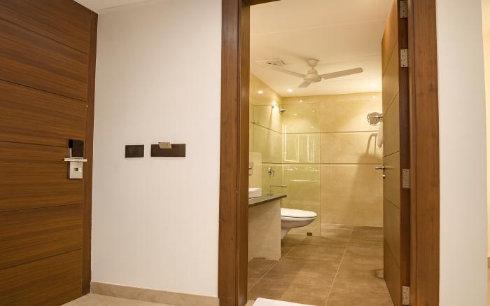 Hotel Ten Square - Near To The Taj Mahal