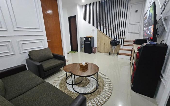 Lanafira Villa, Batu, Malang
3BR