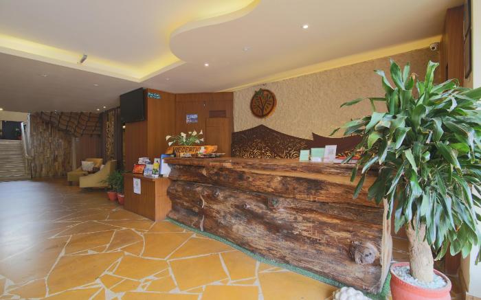 Capital O 386 Teeka Resort