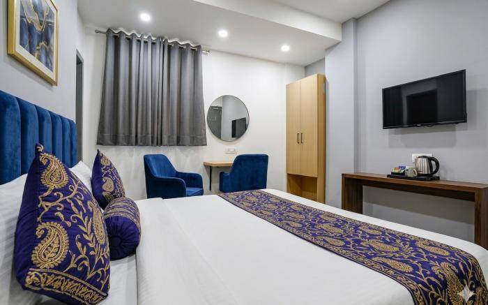 HOTEL BLUSKY SIGNATURE EAST DELHI PREETVIHAR