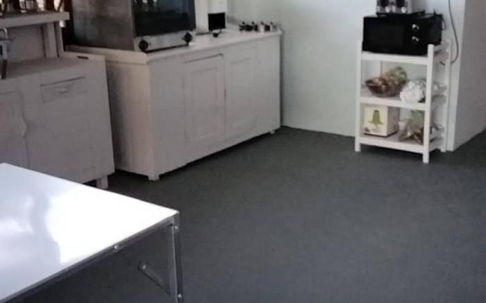 Economy double room with fan only and external bathroom facilities