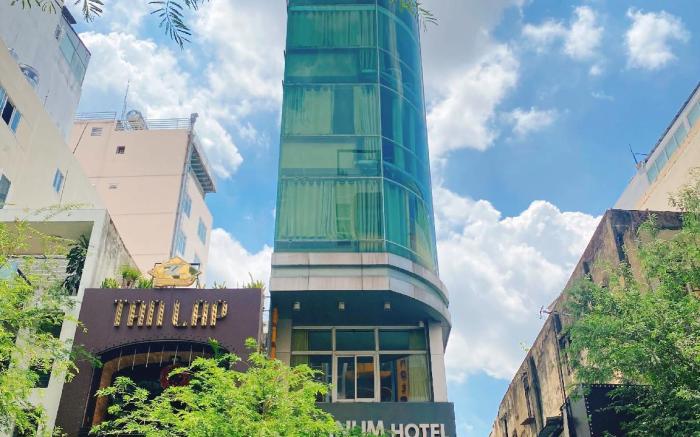 Platinum Hotel