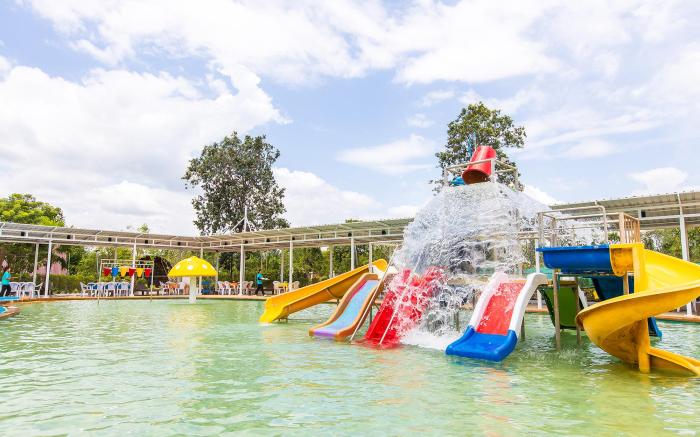 ทริปเปิ้ลดรีมส์ 