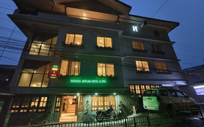 PARASOL NORLING HOTEL & SPA