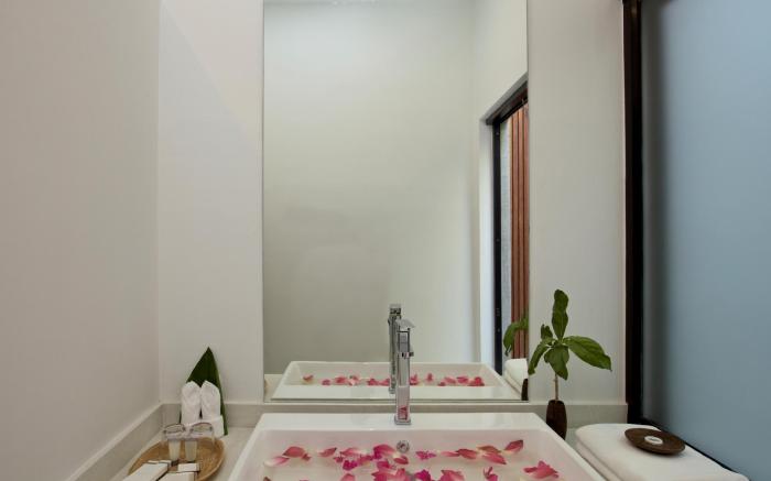 Chhouy Vathna Angkor Boutique