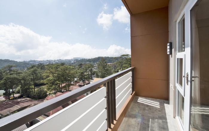 Newtown Plaza Hotel