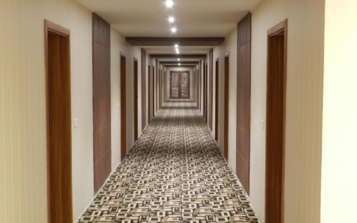 Le Roi Udaipur Hotel