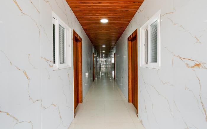 OYO 838612 Himagiri Luxury Rooms