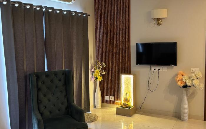 Serene Homes - Central Park Flower Valley