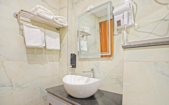 The Prominence Hotel Restaurant & Bar