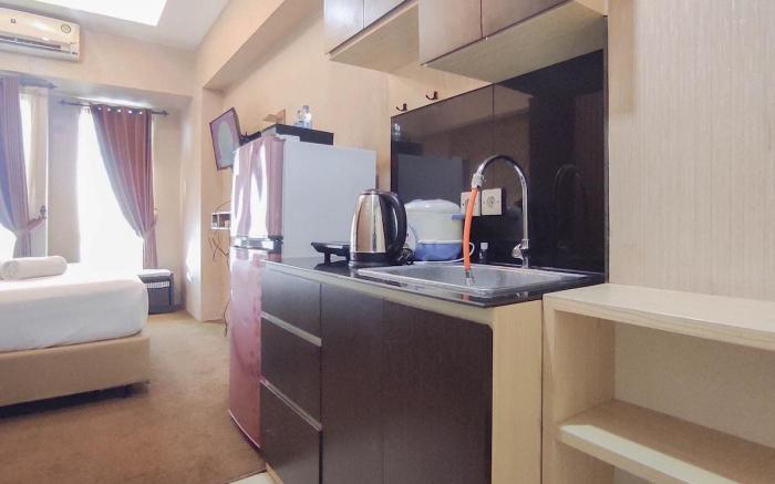 PakuwonMall Apartment @Tanglin Studio By B&B Host