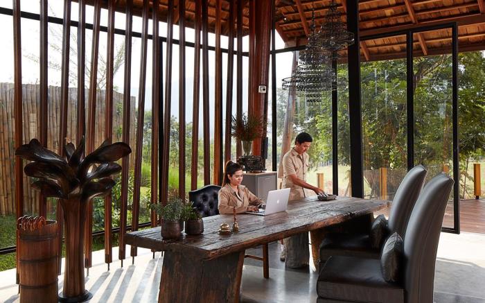 Boribot Pool Resort