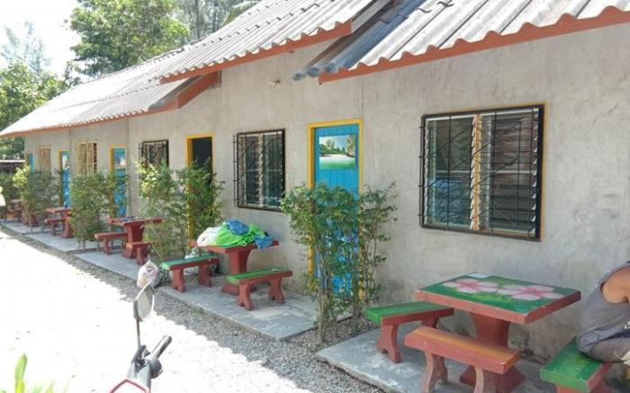 Hello Me Me Bungalow