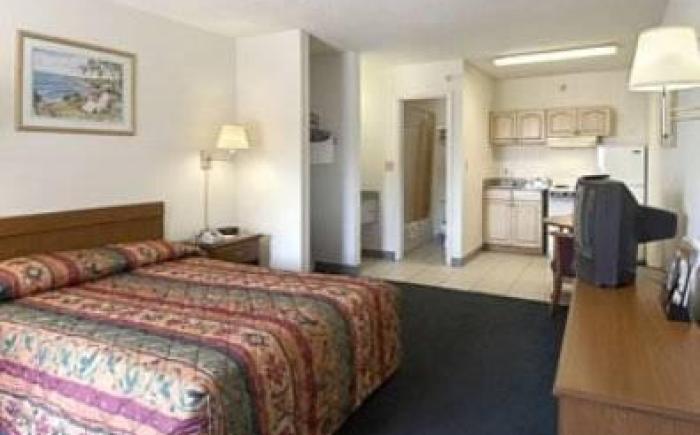Magnuson Hotel Bradenton