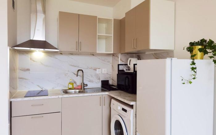 Bright Studio Near Paris Expo & Metro / Elevator