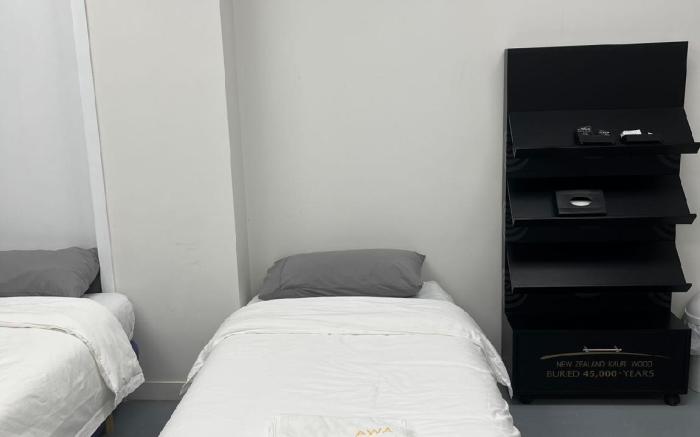 Three single bed and 2 sofa beds Studio, Suite 7