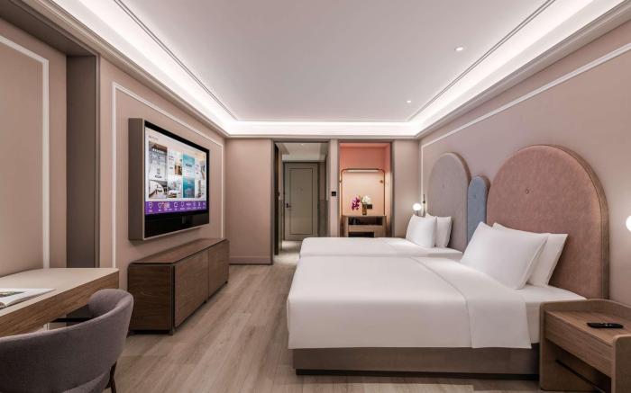 Mercure Nantong Suxitong Riverside