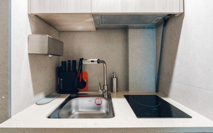 Monthliv Gwangjang Market Hotel Stay