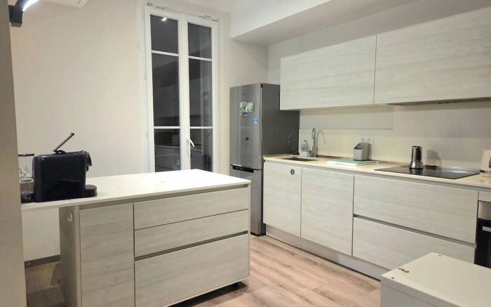 Appart rénové , 50m2 centre le Cannet