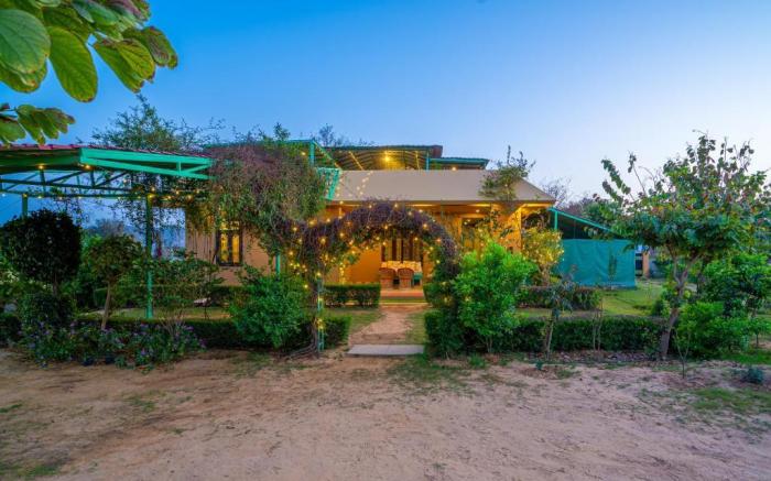 GiriSadan Organic Retreat & Experiences