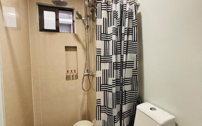 * * WV 24 Homey Comfort Spot