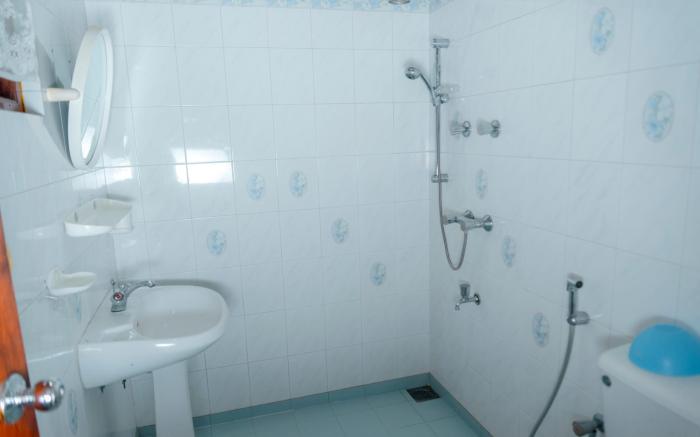 One-Bedroom Apt- Galle