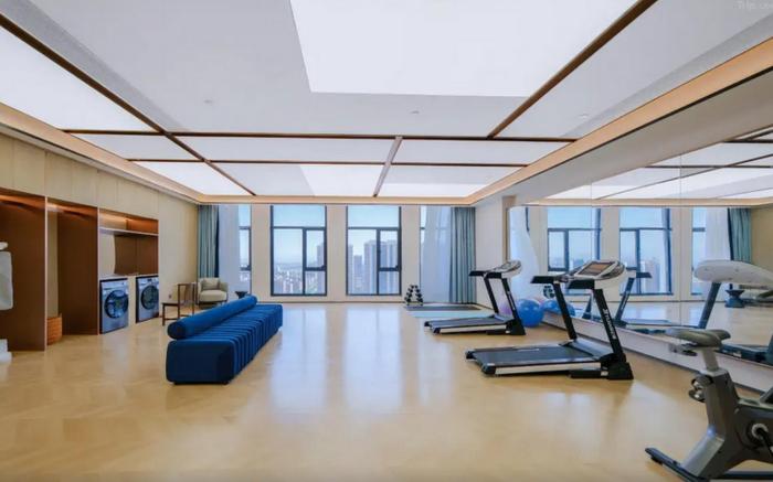 Qingdao Chenfeng Hotel