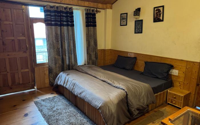 Picturesque Nest 6BR Villa in Manali by Homeyhuts