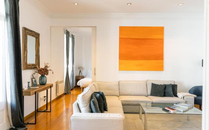 Apartamento de tres habitaciones con terraza 21B