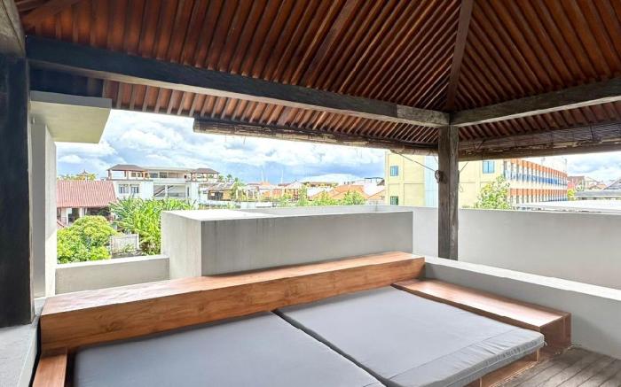 Jaladhi Echo Beach Villa