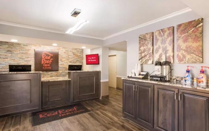 Red Roof Inn & Suites Athens, AL