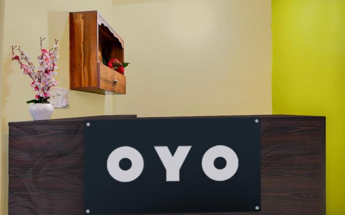 Hotel O Royal Avisi Residency