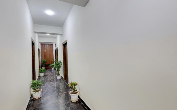 Hotel O The Grand Luxury