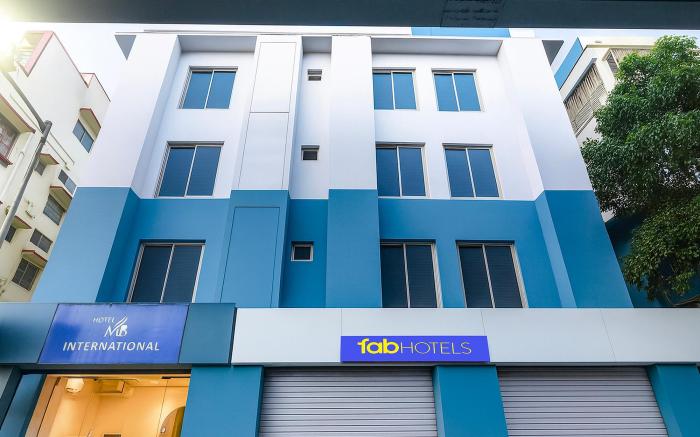 FabHotel MB International