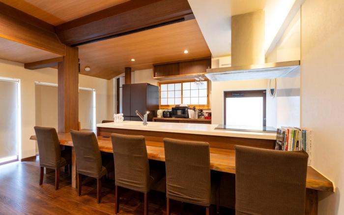 貸切/天然温泉3分/大型TV/キッチン/洗濯機・ガス乾燥機/高野山まで60分/