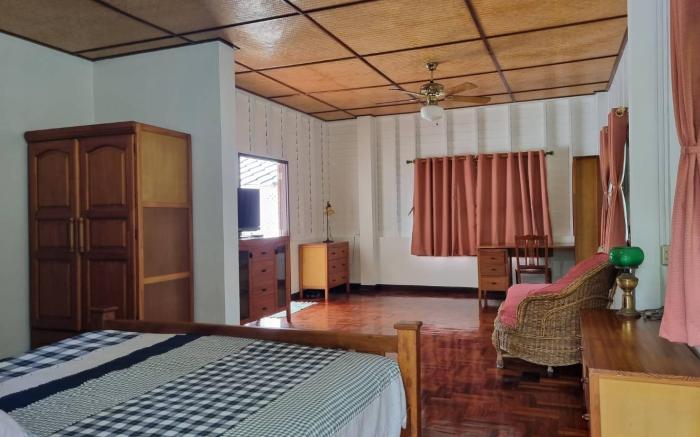 Pathiu Chumphon V J Residence