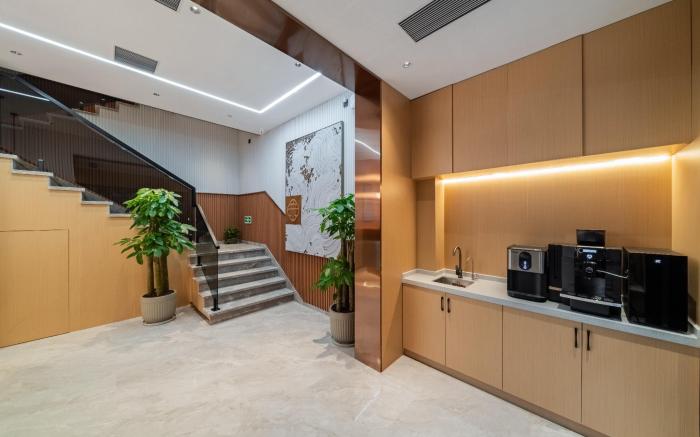 Elong ME Hotel Shanghai Global Harbor Meiling North Road Subway Station