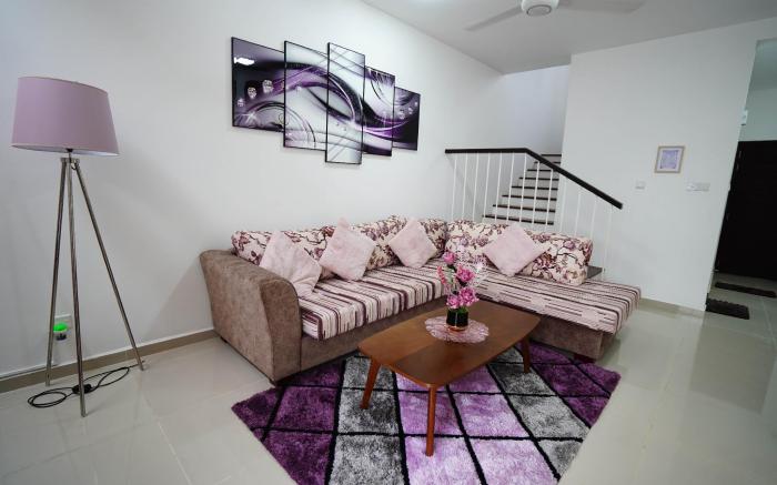 Lavender Villa 2BR Stylish Airport Retreat 