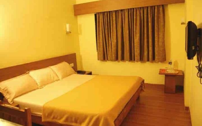 Hotel Renuka Palace  Sawantwadi 