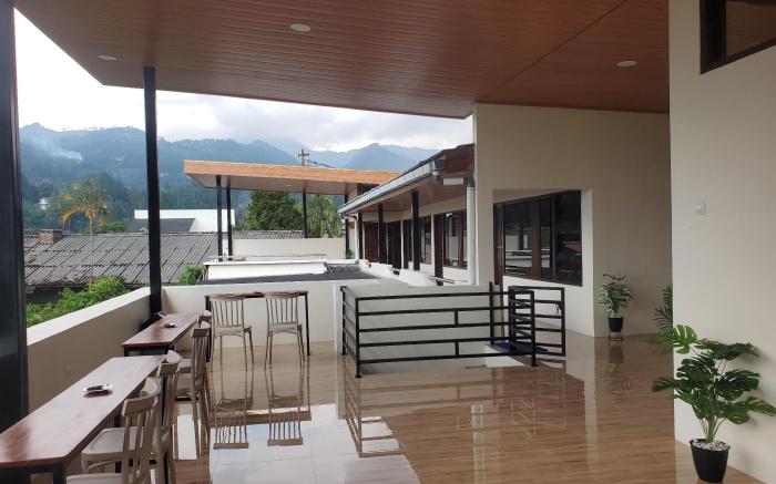 Dream House Traveller 