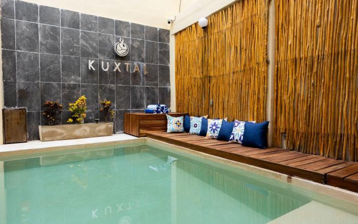 Kuxtal Hotel Boutique