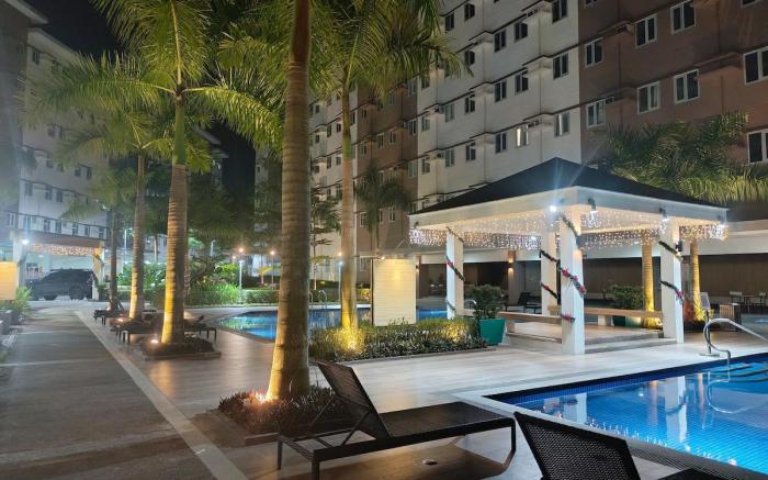 Happy Stays D: 300mbps| 65"TV NFLX, Disney| Washer