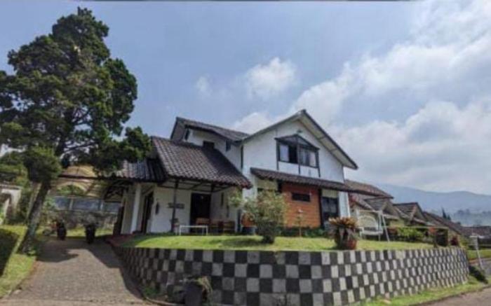 OYO 94711 Bougenville Resort