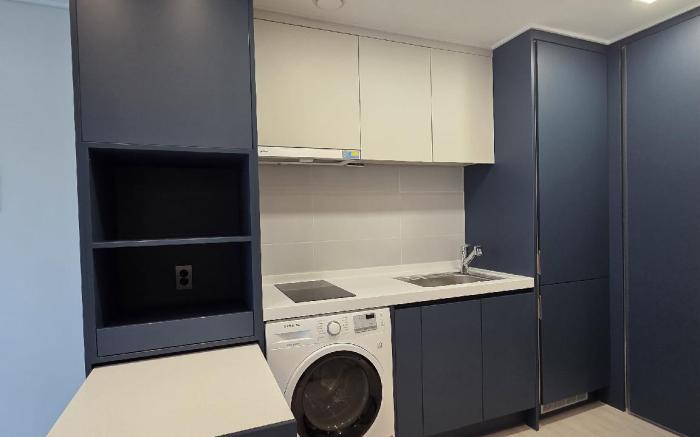 Central Height Apartment