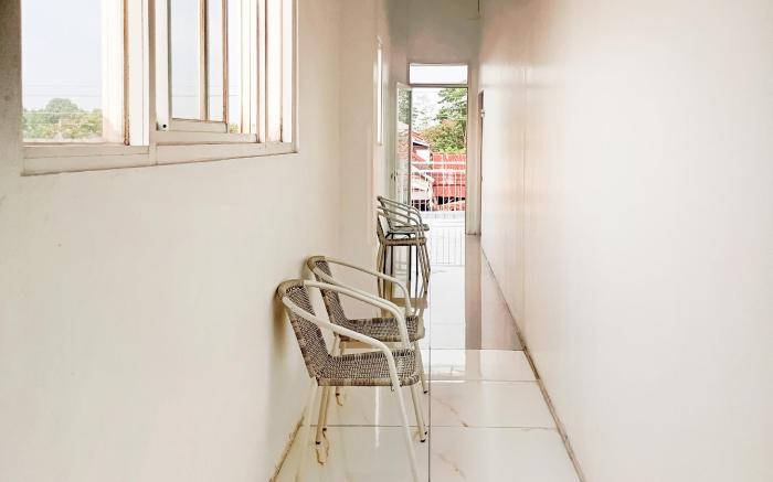 RedDoorz Hostel @ Luna Bunkbed Malioboro