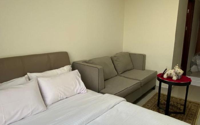 The DW Studio, Pollux Batam