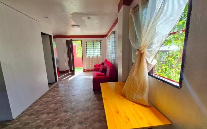 Private Room w/ AC, shared  toilet