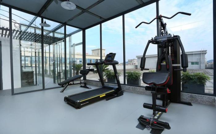 MEHOOD LESTIE Guangzhou Huadu Wenlv City Shiling